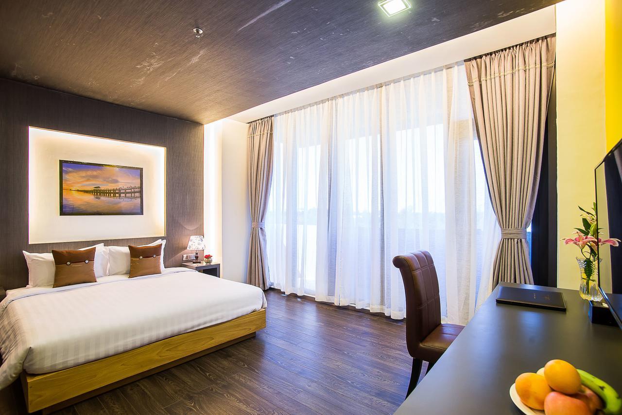 Tryp By Wyndham Yangon Ξενοδοχείο Εξωτερικό φωτογραφία